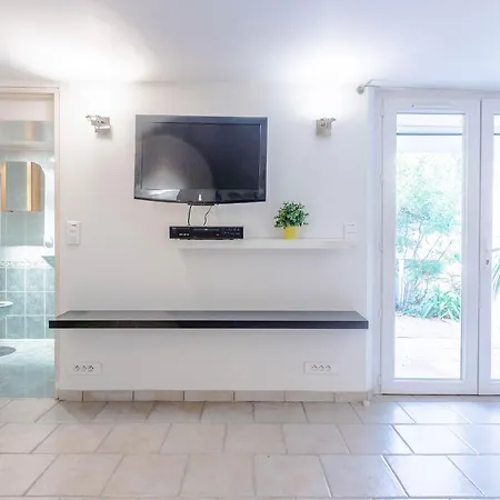 Le Pin - Charmant 2 Pieces Avec Piscine 4personnes Plus Bebe Apartment *